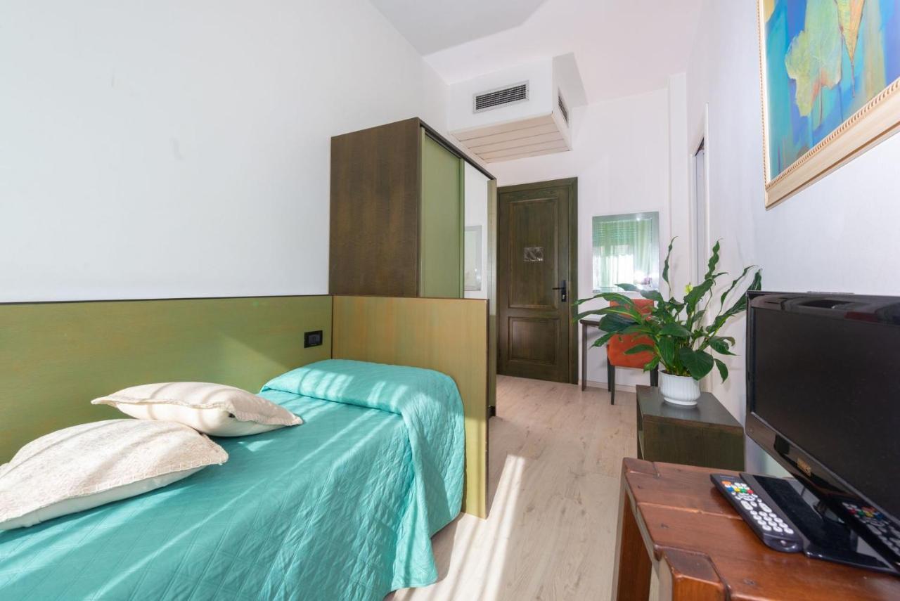 Hotel Sirena Lido di Camaiore Luaran gambar